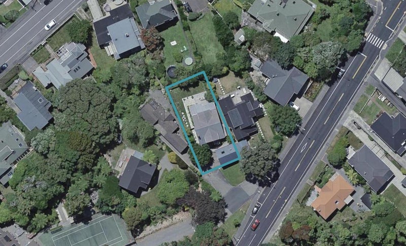 54 Box Hill, Khandallah, Wellington - Carousel 1