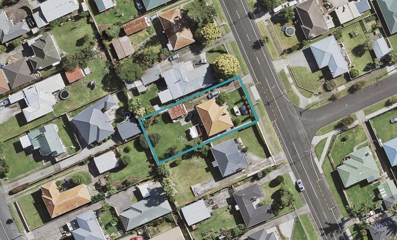 19 Rogers Road, Manurewa, Auckland - Carousel 1