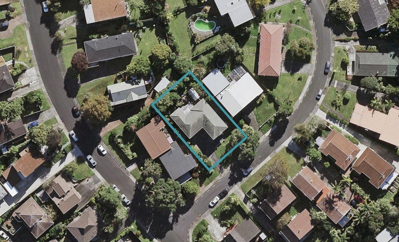 4 Northwick Place, Hillcrest, Auckland - Carousel 1
