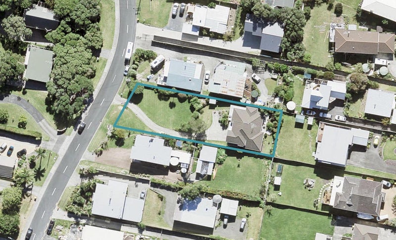 23 Tindalls Bay Road, Tindalls Beach, Whangaparaoa - Carousel 1