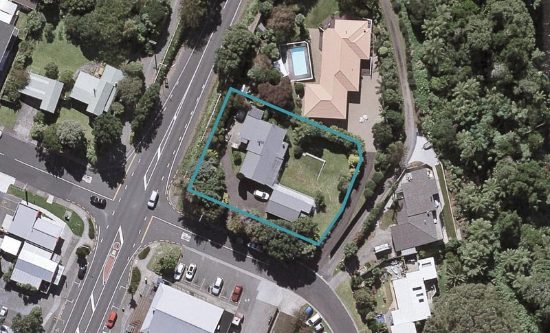 1 Butlers Lane, Oakura, Oakura - Carousel 1