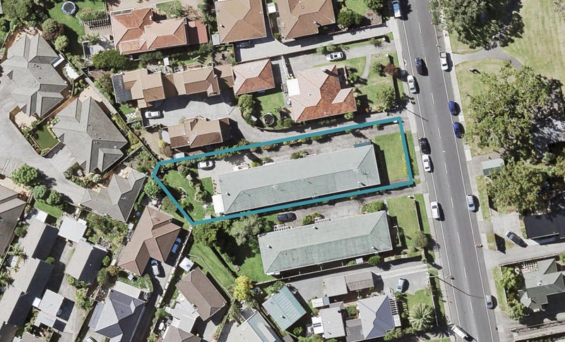 1/61 Cook Street, Howick, Auckland - Carousel 1