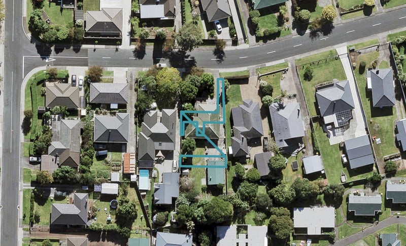 6/20 Moor Avenue, Te Atatū Peninsula, Auckland - Carousel 1