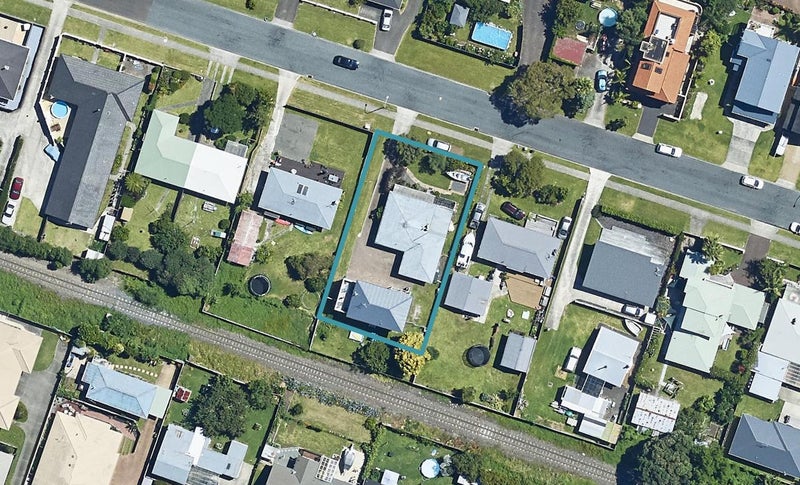 20 Kulim Avenue, Otumoetai, Tauranga - Carousel 1