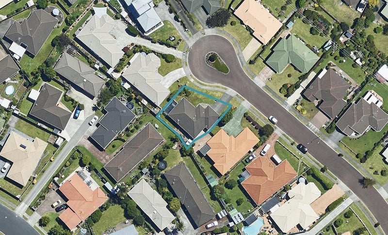 15 Azalea Dell, Mount Maunganui, Mount Maunganui - Carousel 1