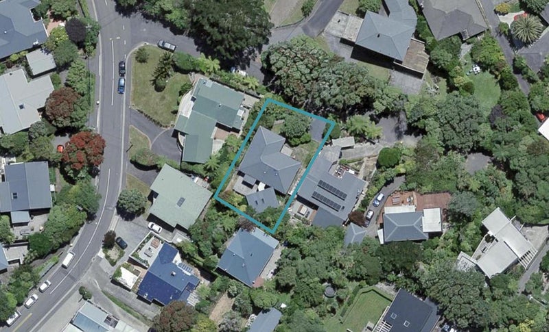 21 Tiro Street, Karori, Wellington - Carousel 1