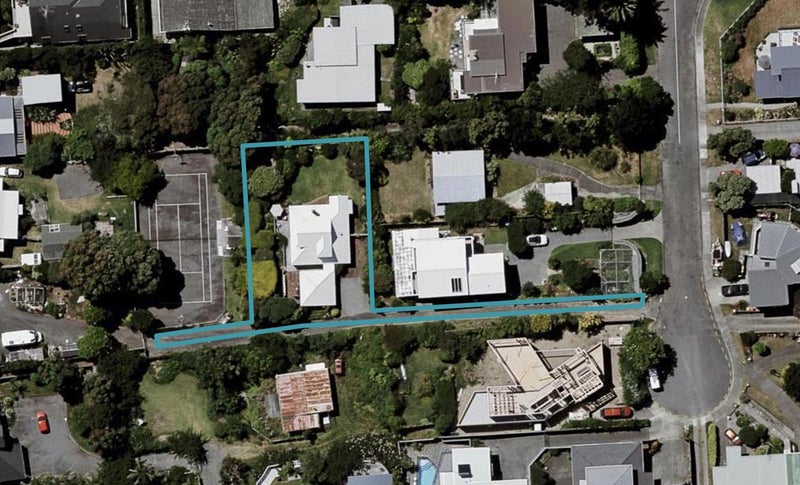 22 Newry Road, Raumati Beach, Paraparaumu - Carousel 1