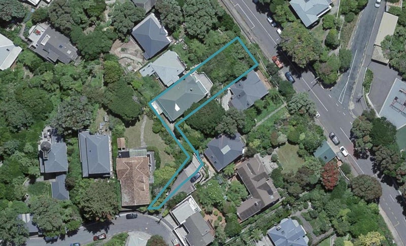 26 Fairview Crescent, Kelburn, Wellington - Carousel 1