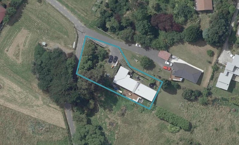 6 Rapaki Drive, Te Rapaki o Te Rakiwhakaputa, Lyttelton - Carousel 1
