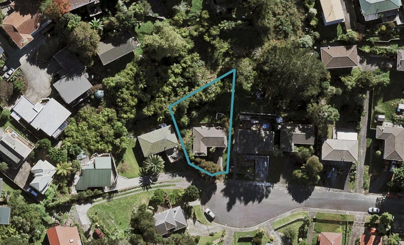 37 Finn Place, Totara Vale, Auckland - Carousel 1