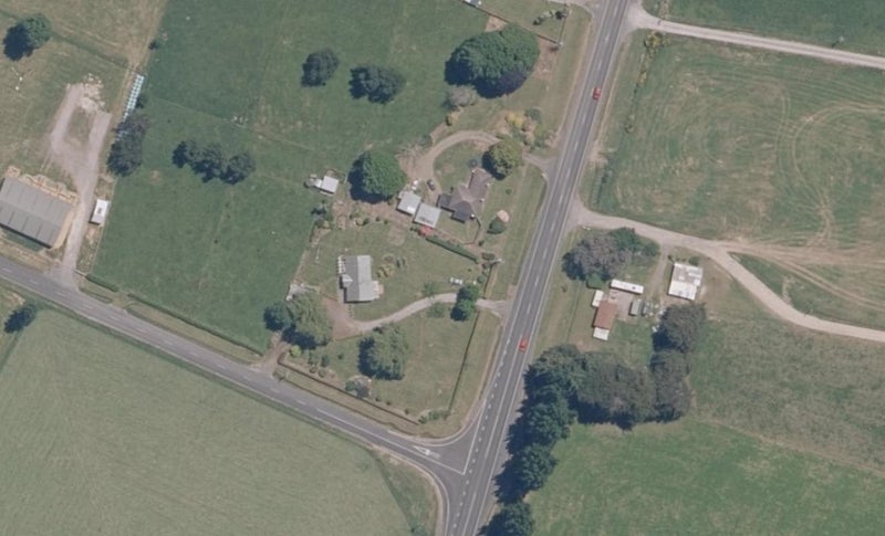 3694 State Highway 5, Reporoa - Carousel 1
