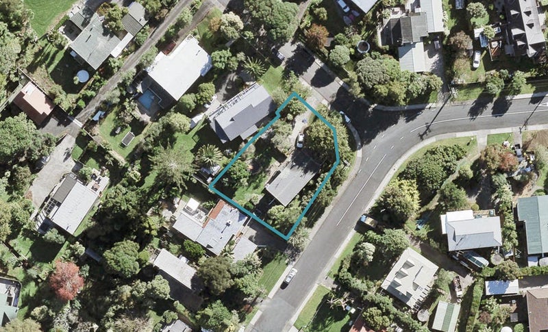 2 Deborah Place, Albany - Carousel 1