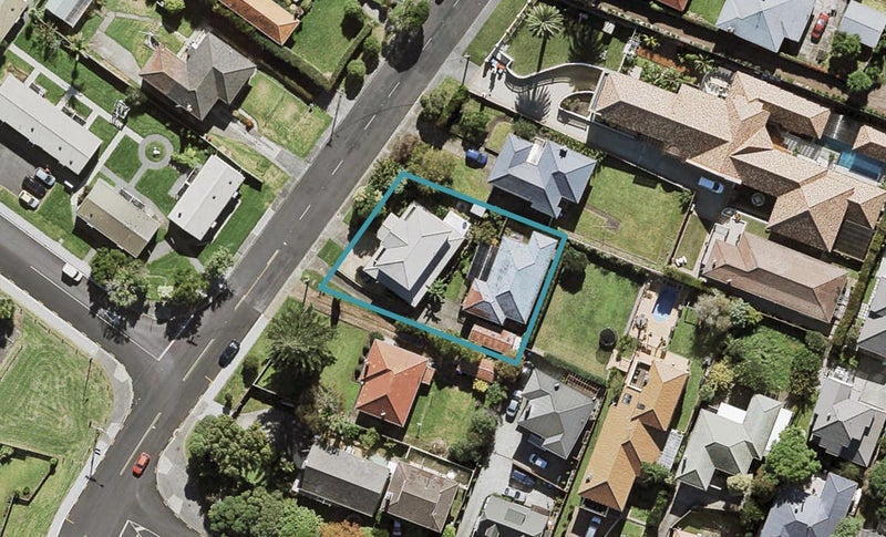 66 Stamford Park Road, Mount Roskill, Auckland - Carousel 1