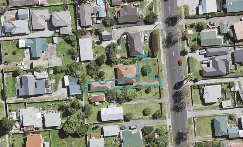 2/7 Ranui Station Road, Ranui, Auckland - Carousel 1