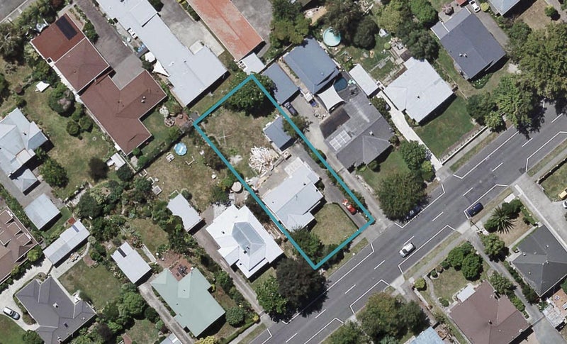 606 Nelson Street North, Hastings, Hastings - Carousel 1