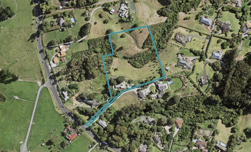 292 Redoubt Road, Totara Park, Auckland - Carousel 1