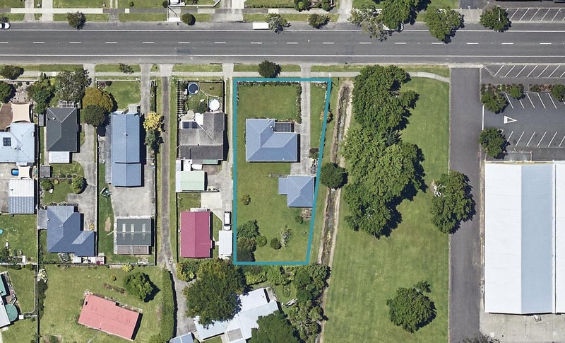 27 Peace Street, Whakatane, Whakatane - Carousel 1