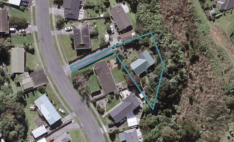 7B Winstone Place, Highlands Park, New Plymouth - Carousel 1