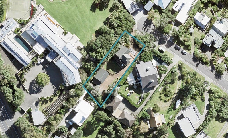19 Northview Road, Stanmore Bay, Whangaparaoa - Carousel 1