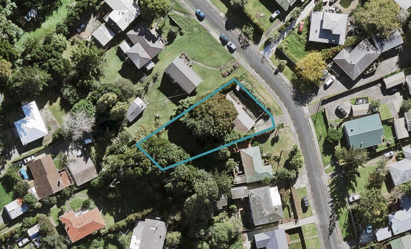 120 Lancaster Road, Beach Haven, Auckland - Carousel 1