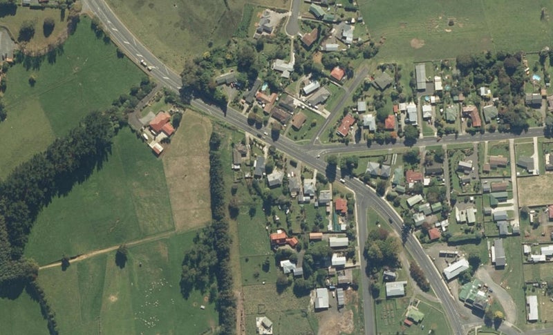 6 Lyon Street, Kihikihi, Te Awamutu - Carousel 1