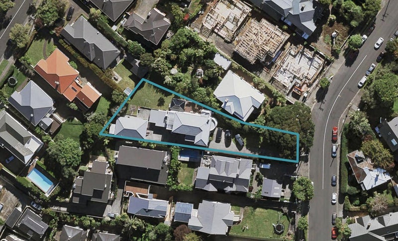 53 Clonbern Road, Remuera, Auckland - Carousel 1