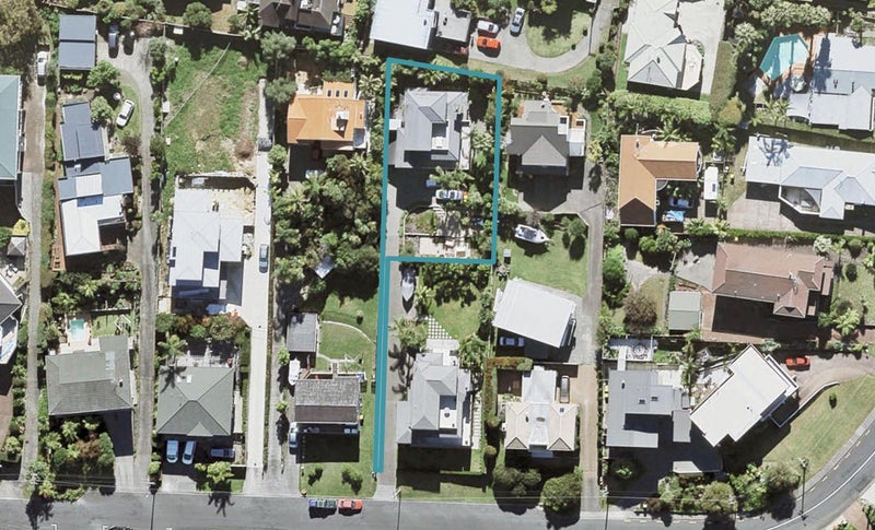 24A Oban Road, Browns Bay, Auckland - Carousel 1