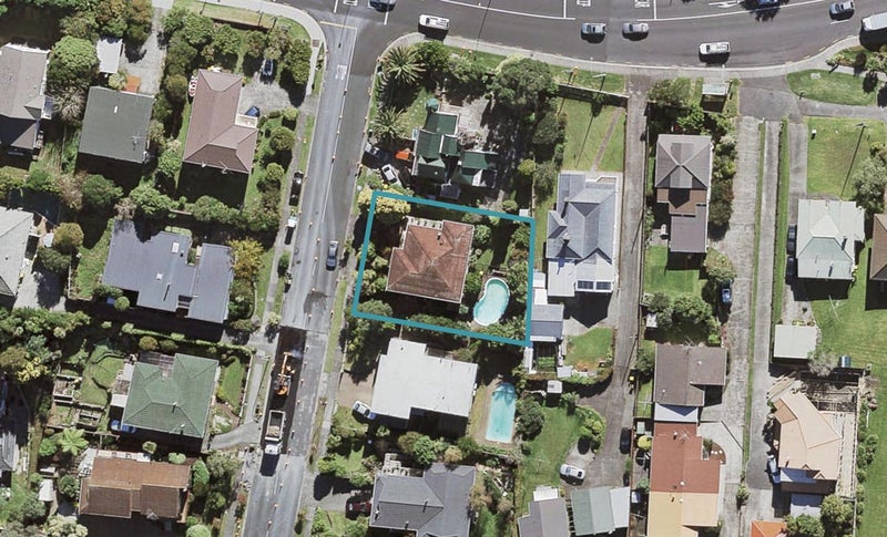 141 Porritt Avenue, Chatswood, Auckland - Carousel 1