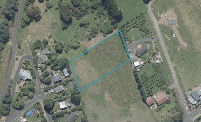 6 Meadow Road, Warrington, Waikouaiti - Carousel 1