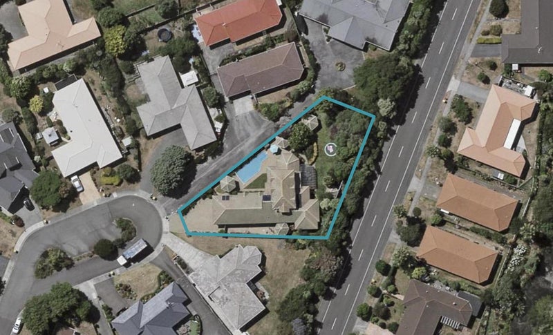 24 Pinewood Grove, Paraparaumu Beach, Paraparaumu - Carousel 1