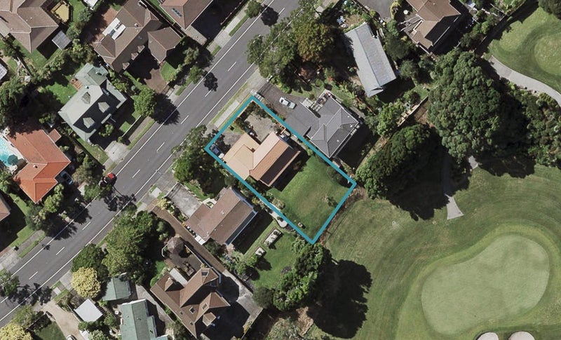 27 Norman Lesser Drive, Saint Johns, Auckland - Carousel 1