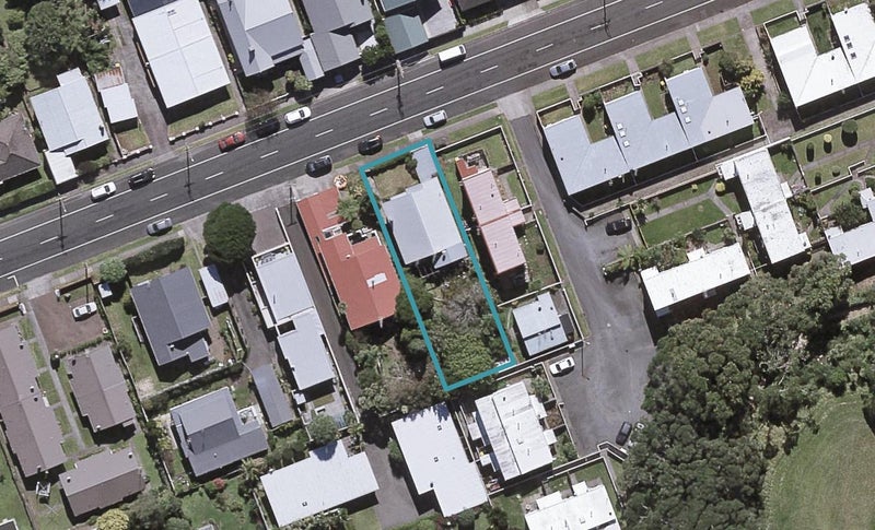 118 Lemon Street, New Plymouth, New Plymouth - Carousel 1