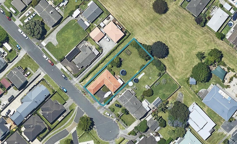 50 Twentieth Avenue, Tauranga South, Tauranga - Carousel 1