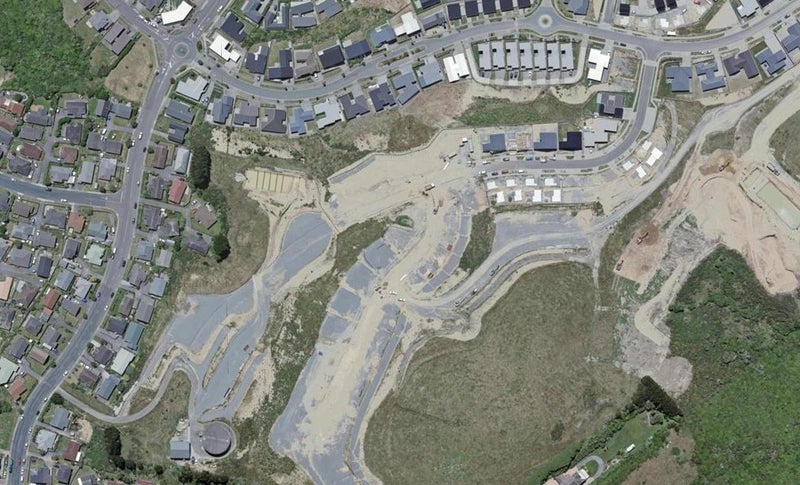 2A Cottonwood Lane, Woodridge, Wellington - Carousel 1