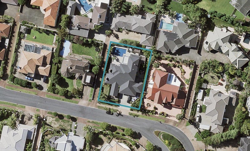 46 Manor Park, Sunnyhills, Auckland - Carousel 1