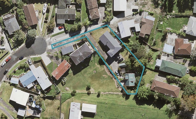 1/23 Nutsey Avenue, Northcote, Auckland - Carousel 1