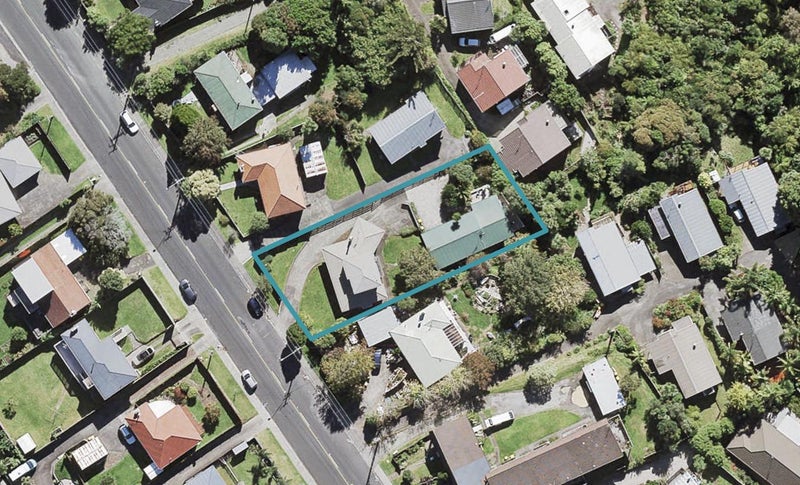 1/143 Rangatira Road, Beach Haven, Auckland - Carousel 1
