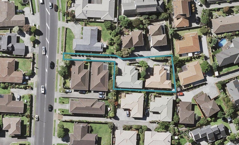 1/138 Whitford Road, Somerville, Manukau - Carousel 1