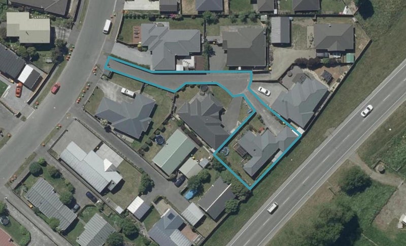 47 Bayswater Crescent, Bromley, Christchurch - Carousel 1