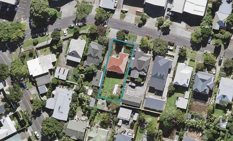 34 Leslie Avenue, Sandringham, Auckland - Carousel 1