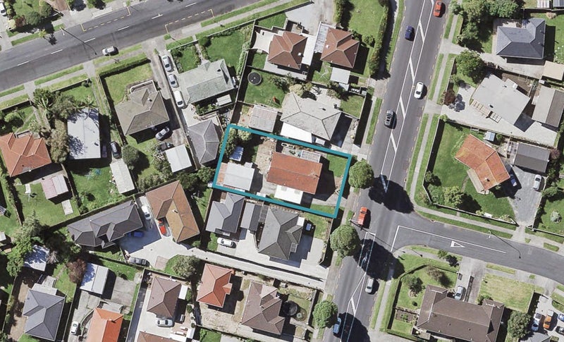 393 Bucklands Beach Road, Bucklands Beach, Auckland - Carousel 1