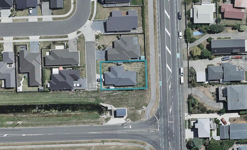 16 Drake Crescent, Awatoto, Napier - Carousel 1