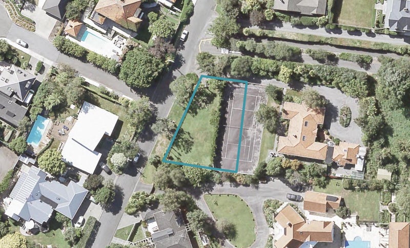 64 Cheviot Road, Lowry Bay, Lower Hutt - Carousel 1