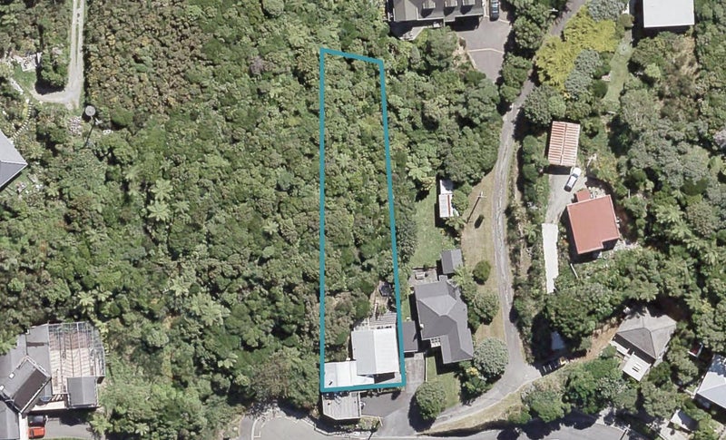 69 Maungaraki Road, Korokoro, Lower Hutt - Carousel 1