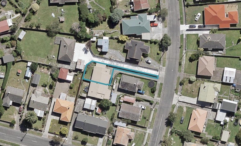 3B Pringle Street, Taita, Lower Hutt - Carousel 1