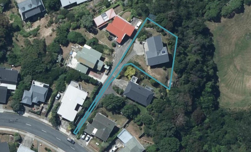 35 Eskdale Road, Papakowhai, Porirua - Carousel 1