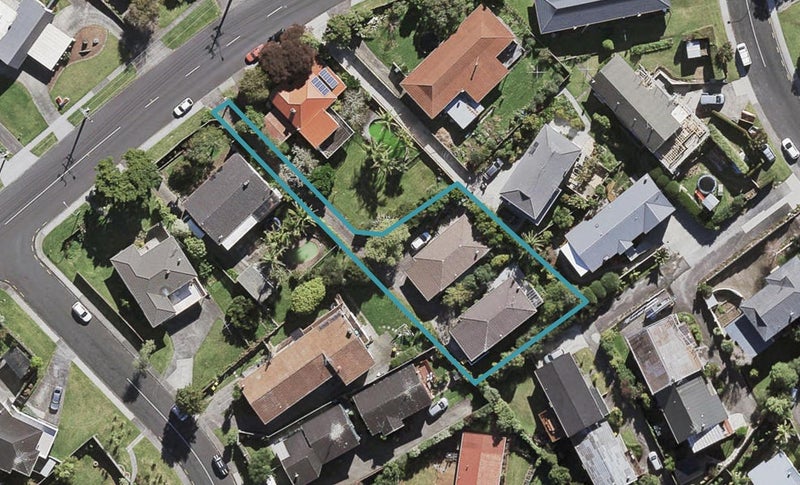 2/75A Coronation Road, Hillcrest, Auckland - Carousel 1