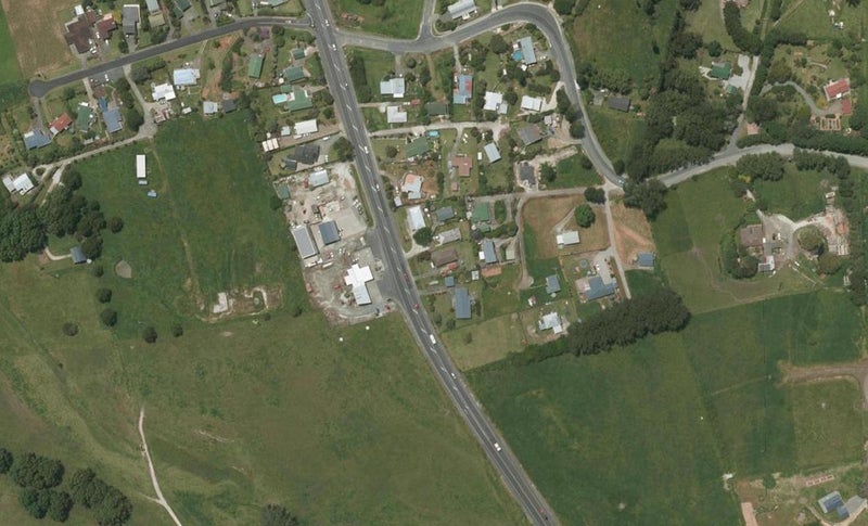 1832 State Highway 1, Kaiwaka - Carousel 1