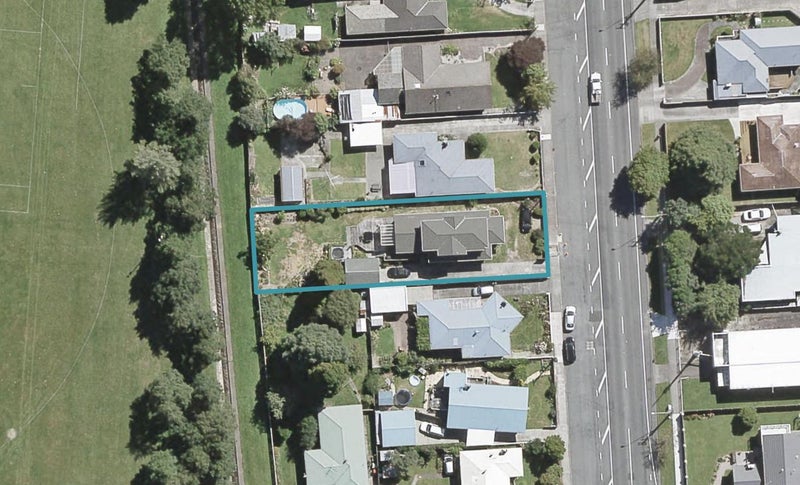 250 Stokes Valley Road, Stokes Valley, Lower Hutt - Carousel 1