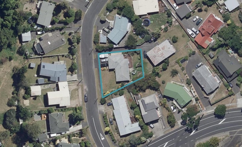 4 Sussex Street, Chartwell, Hamilton - Carousel 1